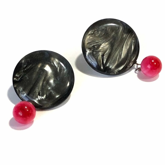 Disc Vintage Lucite Statement Earrings - Picture 8 of 8
